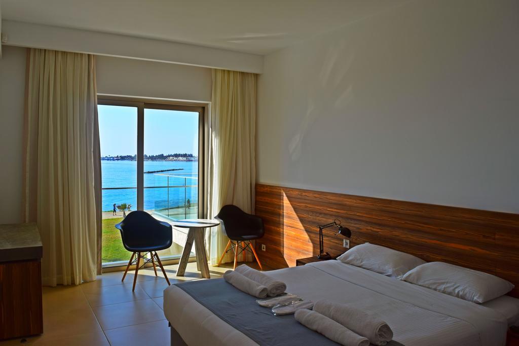 Amphora Hotel & Suites Pafos Dış mekan fotoğraf
